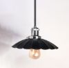 antik-fuggesztek-lampa-matt-fekete-fenyes-krom-szin-hullamos-buraval